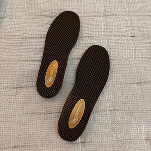 New Aetrex insoles women’s complete size 6